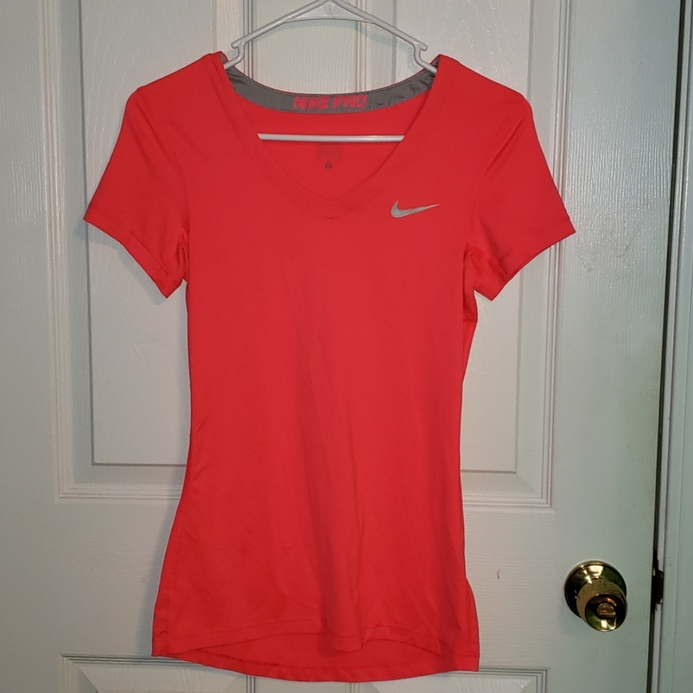 Nike Dri-fit Pink shirt